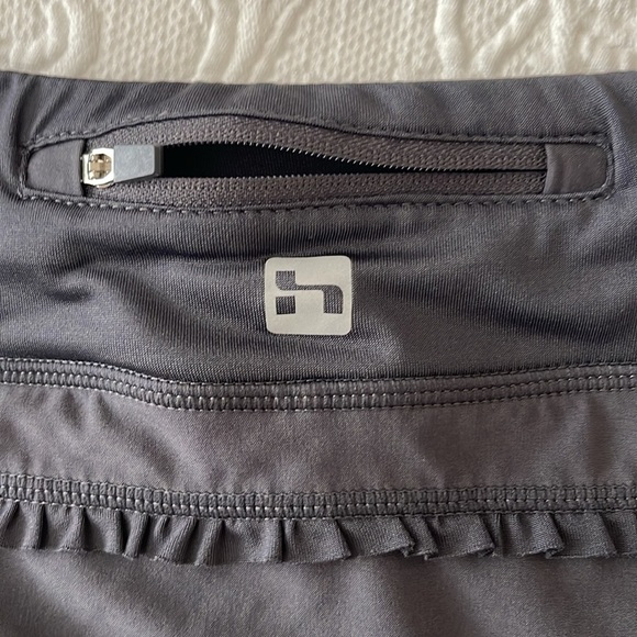 Pickleball/Tennis skirt - Picture 3 of 4